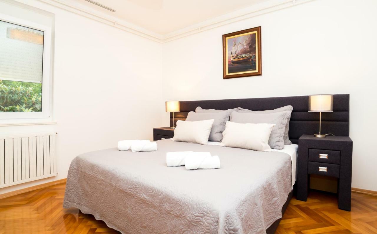 Casa Ana Apartment ซาดาร์ ภายนอก รูปภาพ